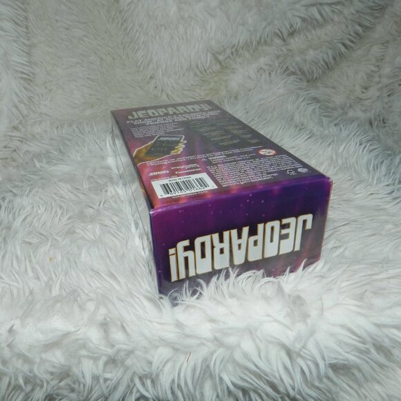 Jeopardy! Gamestar Card Game Play America’s favorite quiz show🆕SHIPS📦🏃 💨⚡🚚 - Picture 9 of 15